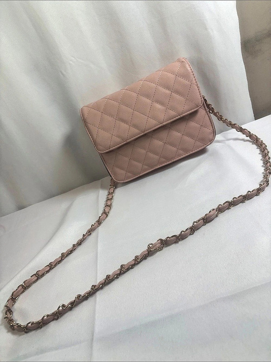 Handbags - Quilted Shoulder Bag in Pink Like New